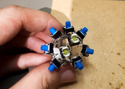 Zusammenbau mit LEDs - Ringe Tari